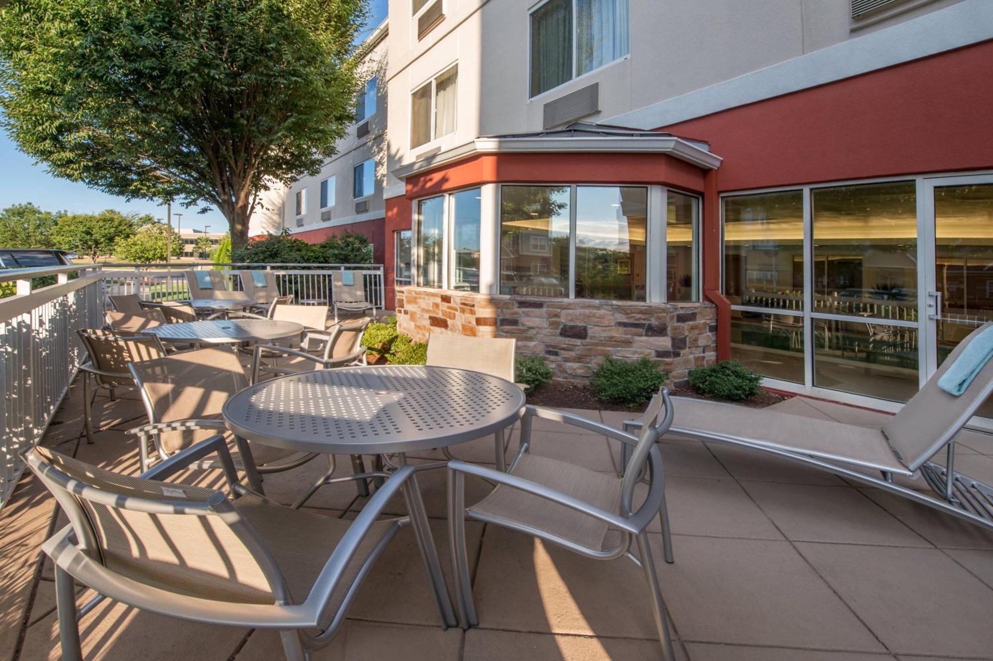 Fairfield Inn & Suites By Marriott Frederick Zewnętrze zdjęcie